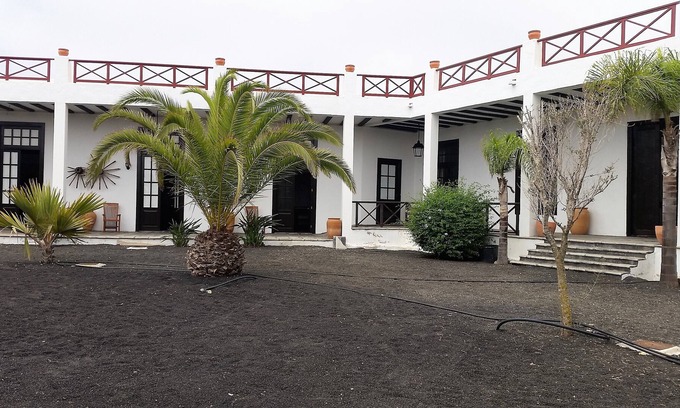 La Vegueta Apartment | Finca Fajardo - Liria with winery in the center of Lanzarote. Free Wifi