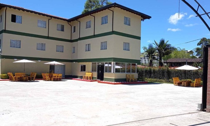 Rionegro Hotel | finca hotel zona franca