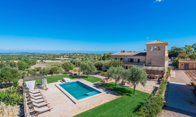 Manacor Villa | FINCA SON COLOM - Villa with private pool in MANACOR. Free WiFi