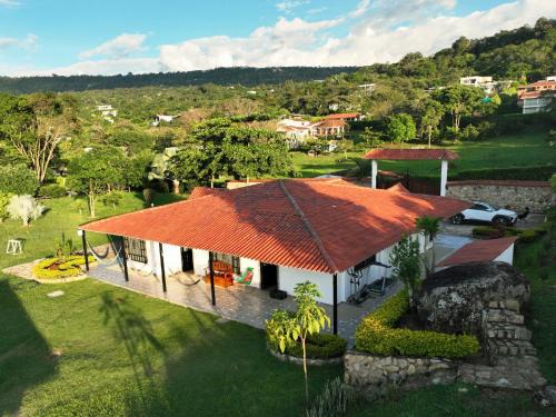 La Mesa House | Finca Villa Claudia, La Mesa, Cundinamarca
