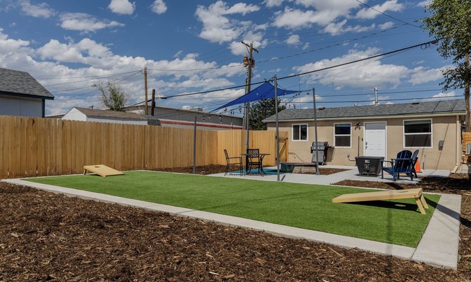 East Colorado Springs Cottage | Finding Your Rhythm In The Heart Of It All