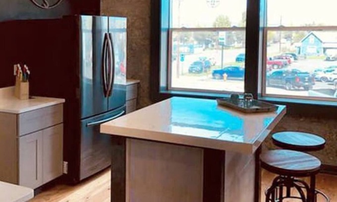 Enterprise Apartment | Findley Flat - Pet Friendly! Spacious 1 BR Apartment