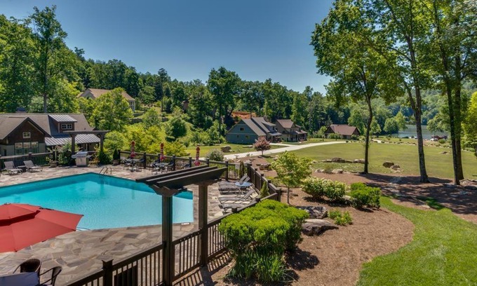 Firefly Cove House | Firefly Retreat 202