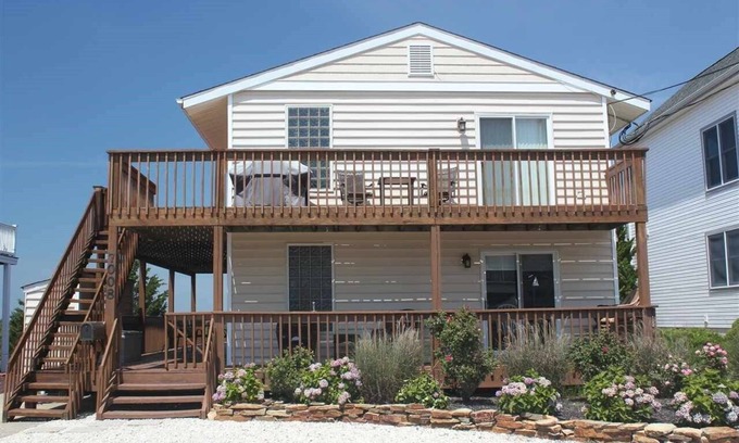 Bouvet Island House | First Floor Duplex on 70th Street