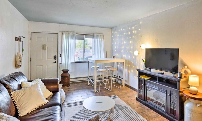 Hunter Apartment | First-Floor Hunter Condo Less Than 1 Mi to Slopes!