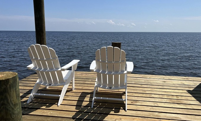 Carrabelle House | Fisherman Paradise nWaterfront fishing w/dock and golf access