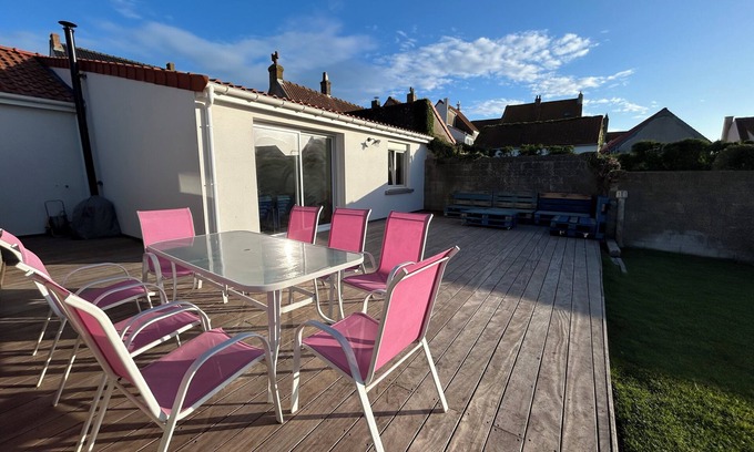 Audresselles House | Fisherman's house, single storey, enclosed garden, 50m from the sea,