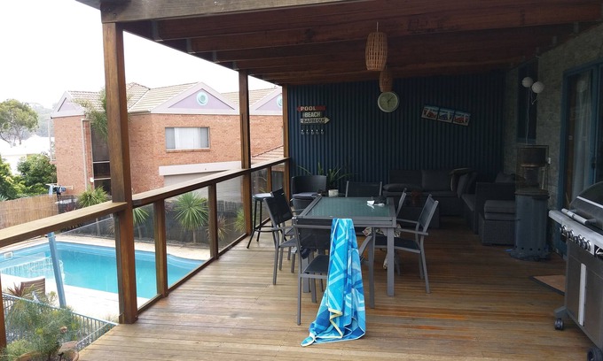 Merimbula House | Fishpen Retreat - coastal paradise (Perfect location + pool)