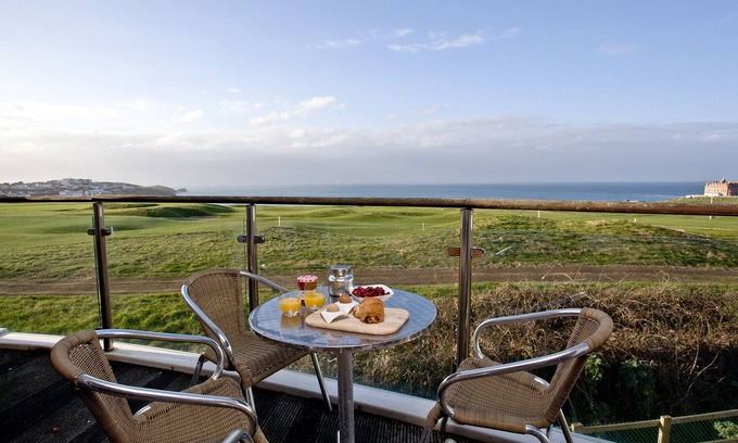 Newquay Apartment | Fistral View at Bredon Court