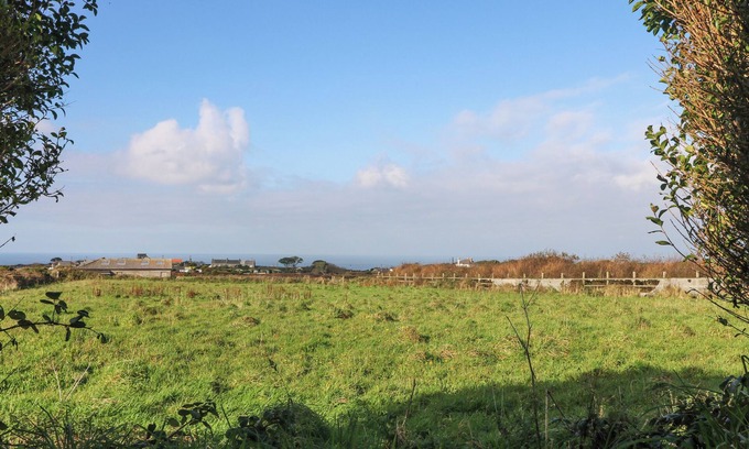 Botallack Cottage | FIVE DEGREES WEST, pet friendly, with a garden in St Just
