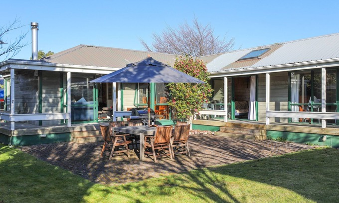 Wharewaka House | Five Mile Yay - Five Mile Bay Holiday Home