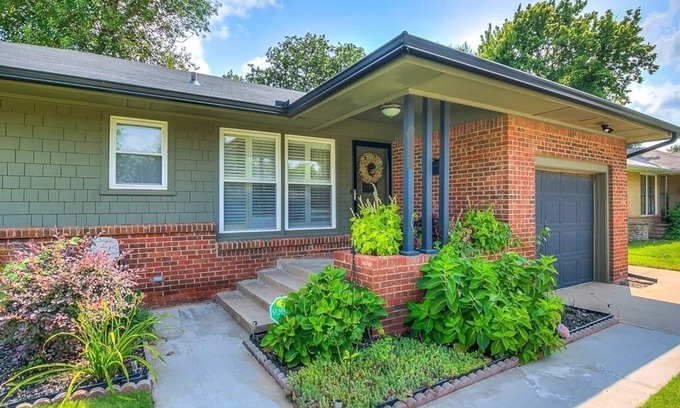Central Oklahoma City House | Five Star Property Okc! !NEWLY UPDATED! Centrally Located!