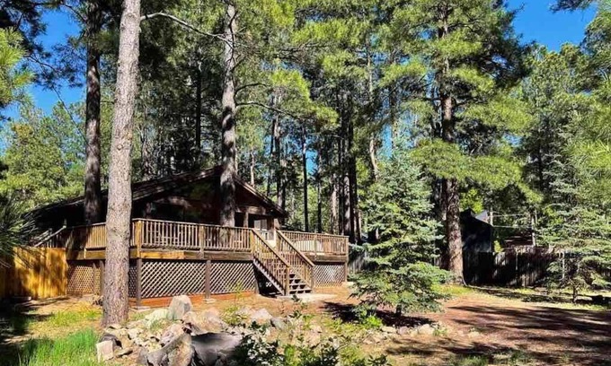 Kachina Village Cabin | Flagstaff Twin Pines Forest Cabin Retreat