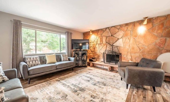 West Colorado Springs House | Flagstone Hall! Family Home w/Scenic Views