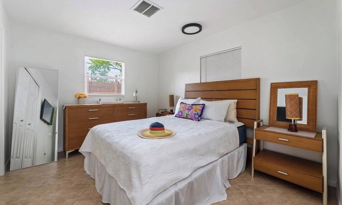 Delray Beach House | Flamingo Villa in Delray Beach – Your Coastal Retreat!