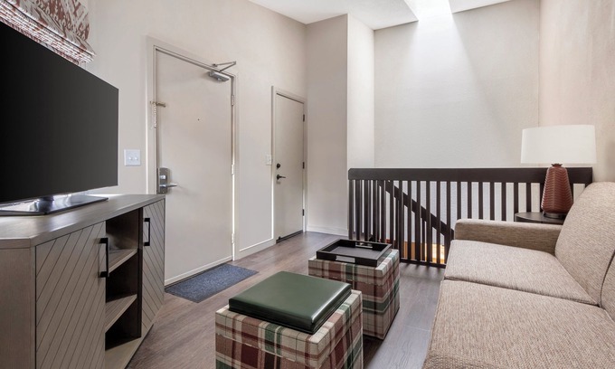 Sapphire Condo | FLASH SALE! Cozy 1 Bedroom Near Sapphire Valley Ski Area w/Resort Indoor Pool, WiFi & More