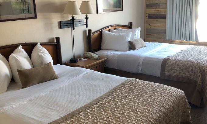 Hayward Hotel | Flat Creek Lodge