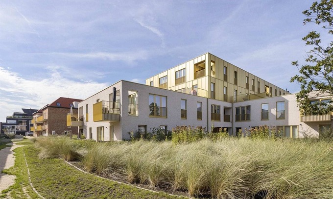 Uitkerke Apartment | Flat in Belgium near Sea Dyke & Town Center