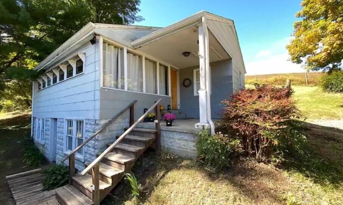 Lexington House | Flat Top House