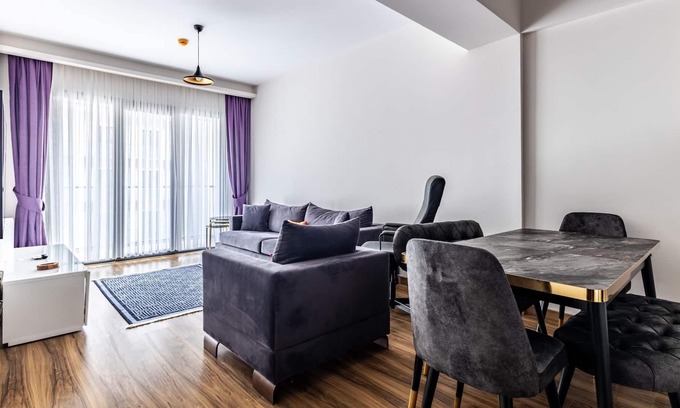 Icmeler Mahallesi Apartment | Flat with Stunning View Balcony 4 min to Coast