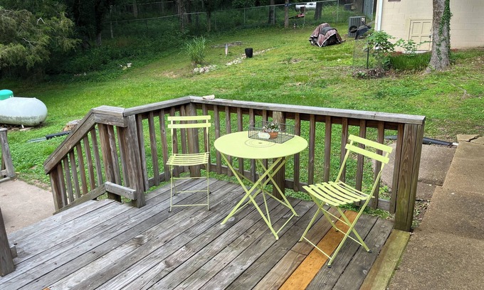 Hardy House | Flathead Retreat New Listing.Back2School Labor Day Special.✅ it out. Pets Welcom