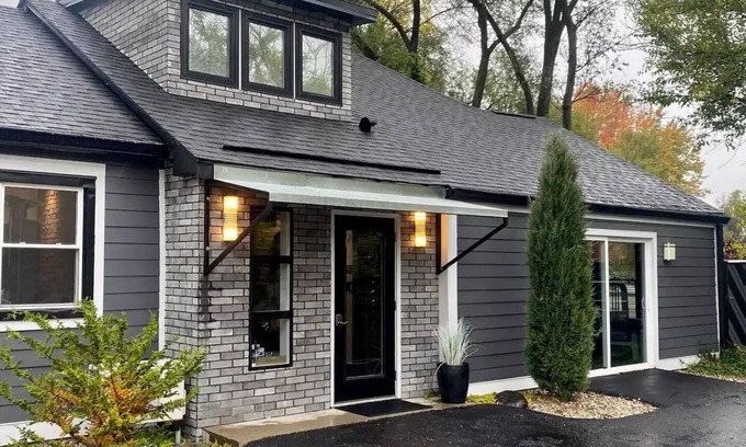 Indianapolis Apartment | Flex fit- Micro Studio -Solo Traveler