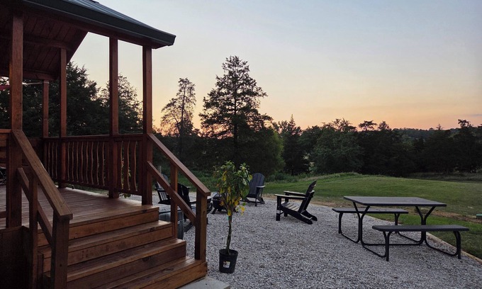 Jones Mills Cabin | Flint Rock Cabins - The Spear