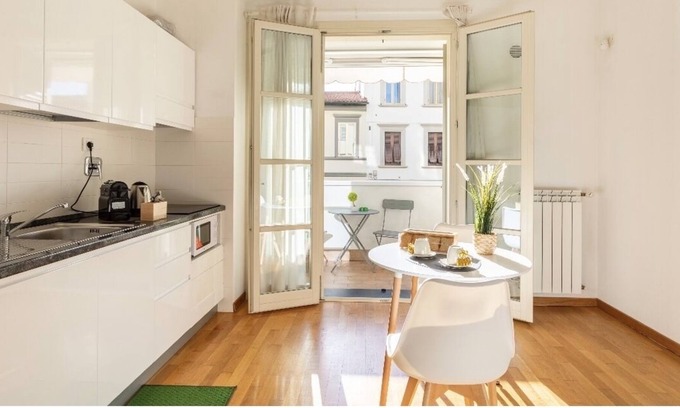 Isolotto Apartment | Florence Green Apartment