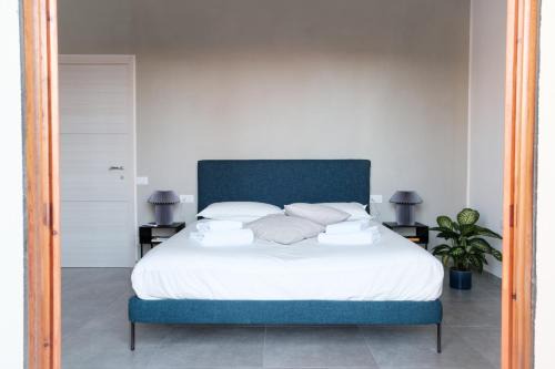 Ricorboli Apartment | Florence Minimal Nest