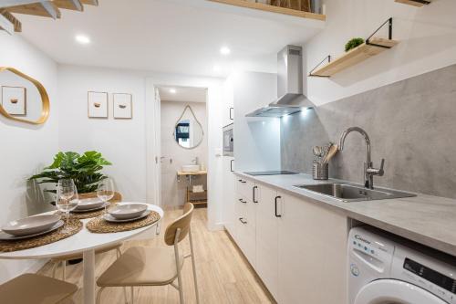 Malilla Apartment | FLORIT FLATS - The Boulevard Sur Suites