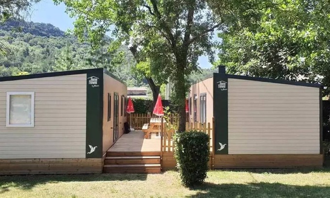 Anduze House | Flower CAMPING FAUVETS * - Mobile home TRIBU Premium 62m2 (5 bedrooms + 2 bathrooms) + terrace 25m2 + CLIM + TV+ LV 10 persons