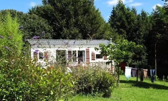 Pays-de-Belves House | Flower Camping Les Nauves * - Mobil home Standard 29 m2 2 bedrooms - uncovered terrace 4 people