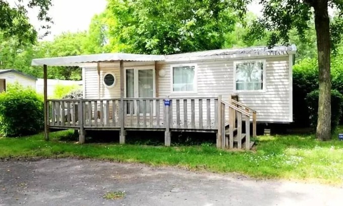 Saumur House | Flower Camping L'Ile d'Offard * - Mobil home Comfort 32m2 3 bedrooms + semi-covered terrace 8 people