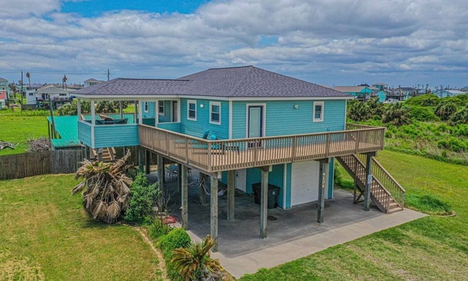 Galveston House | Fly Away to Sea Bird, Life is Better in Flip-Flops