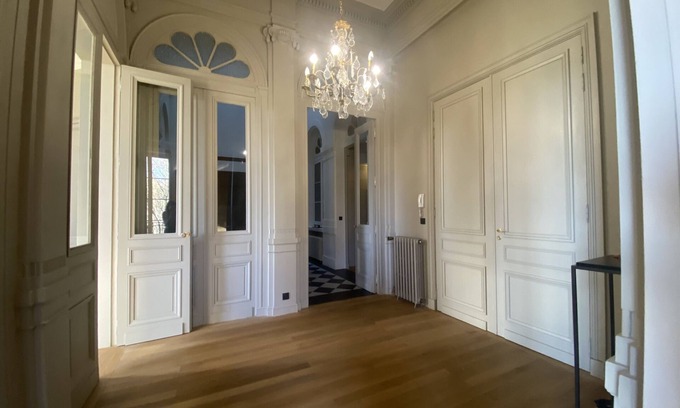 Saint-Bruno - Saint-Victor Apartment | Folies des Quinconces
