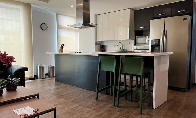 Zona 10 Apartment | Fontabella/Comfortable and Central Apartment in Z.10