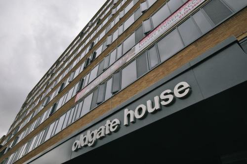 Huddersfield Apartment | For Students Only - Oldgate House in Huddersfield