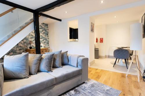 Holmbridge House | FORD GATE - Modern Luxury Cottage based in Holmfirth