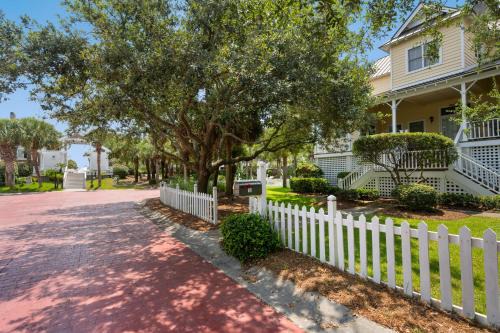 Debordieu Colony House | Ford in DeBordieu Colony home by Peace Vacations