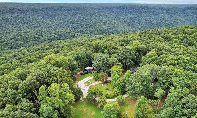 Sewanee House | Forest At Weblon's Retreat