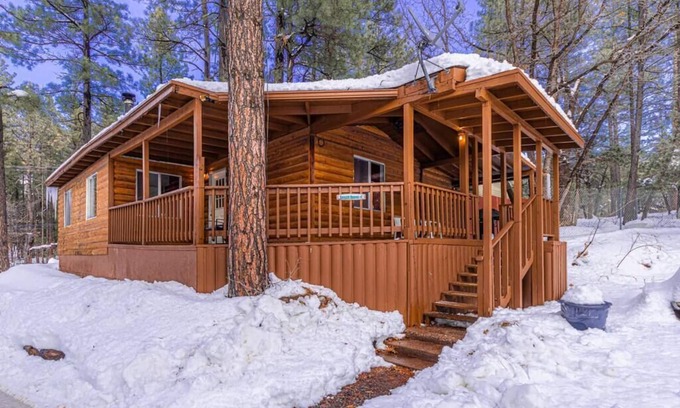 Christopher Creek Cabin | Forest Cabin 7 Seventh Heaven