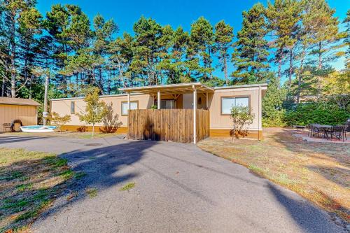 Florence House | Forest Haven Retreat