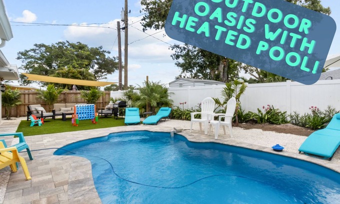 South Bradenton House | Forever Summer- 4/2 with FREE heated POOL & Game Room!