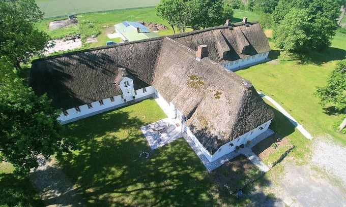 Stadum House | former Rio Reiser house, sauna, dogs welcome, terrace, large property