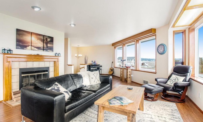 Coupeville House | Fort Casey Coastline