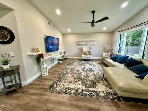 San Carlos Park House | Fort Myers Sunshine