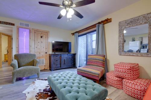 Fort Worth Apartment | Fort Worth Home with Patio 5 Mi to Dtwn!