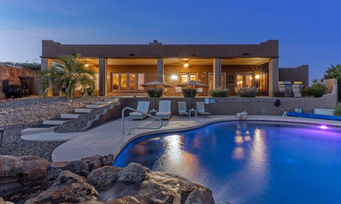Fountain Hills House | Fountain Hills Lux Home w/Million $ Views, Htd Pvt Pool, King Beds & TVs All BRs, Near Scottsdale
