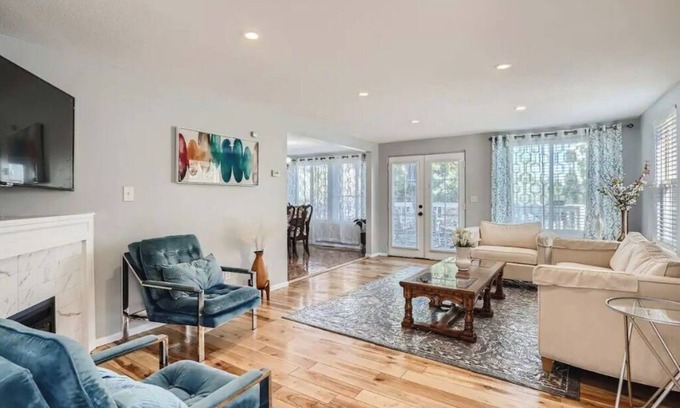Aurora House | Four bedroom Single Family home