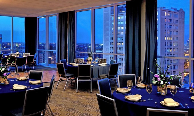Chinatown Hotel | Four Points by Sheraton Philadelphia City Center